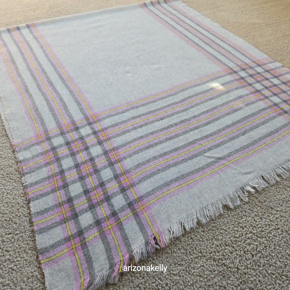 J. Crew Lightweight Wool Grey & Lavender Scarf *TINY TREATED HOLE* - Picture 12 of 14